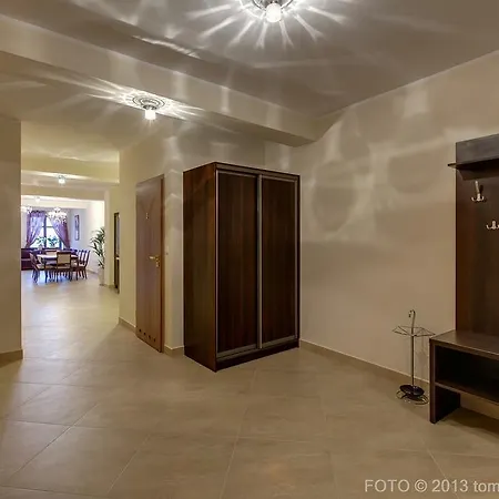 Perly Baltyku アパート プツク